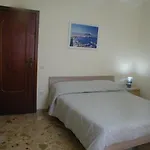 Casa Buenos Aires بيت ضيافة ماسّا لوبْرينسِ
